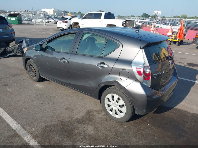 Vin: jtdkdtb30d1553883, lot: 46460147, toyota prius c one 20133