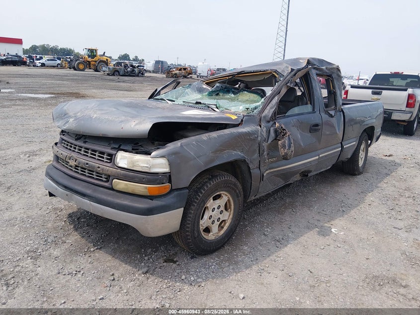 2000 CHEVROLET SILVERADO 1500 auction photo 2