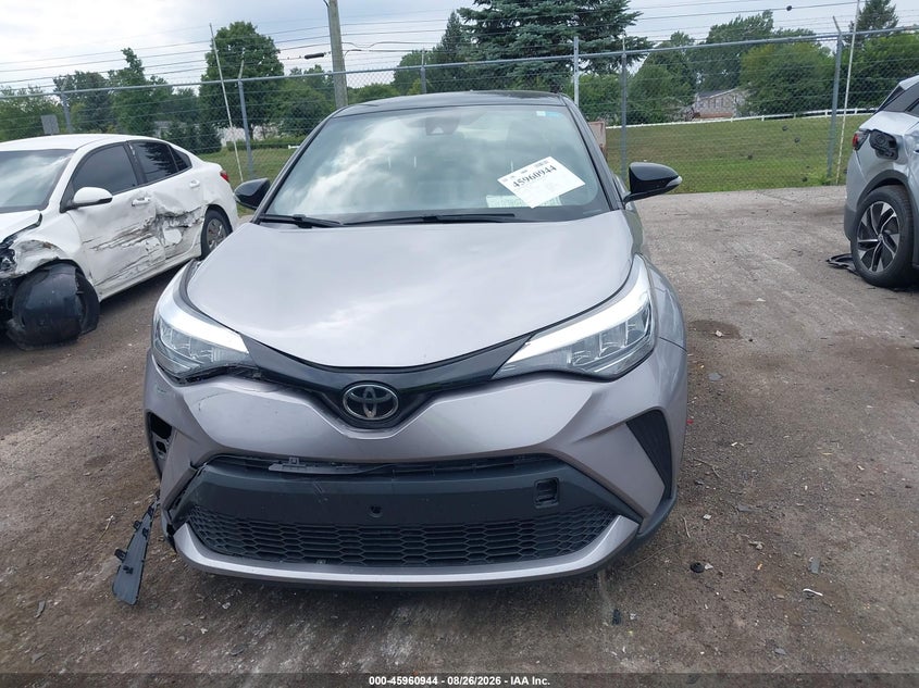 TOYOTA C-HR - zdjęcie 12