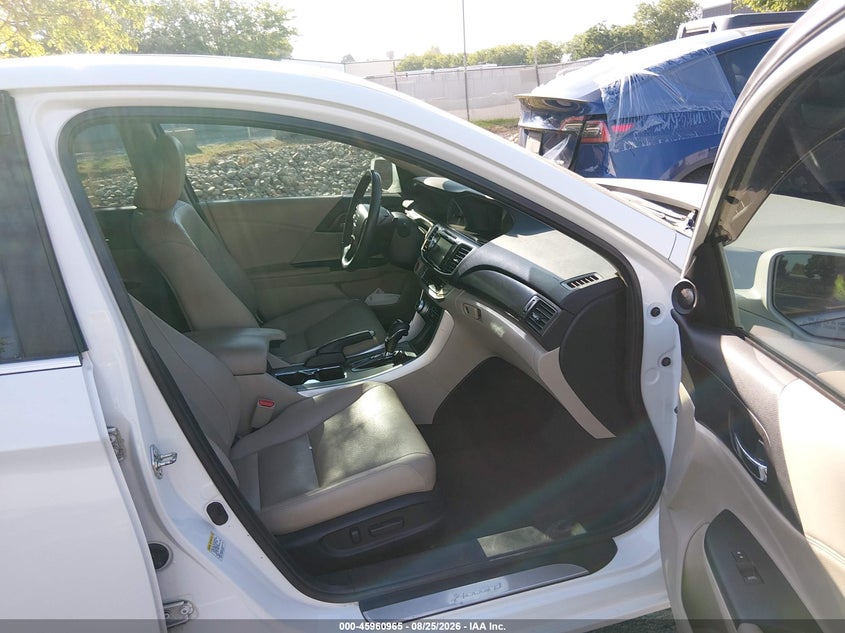 2014 HONDA ACCORD auction photo 5
