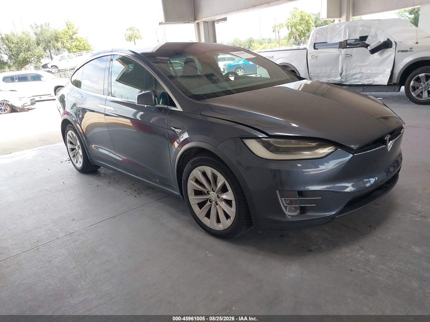 2017 TESLA MODEL X auction photo 1