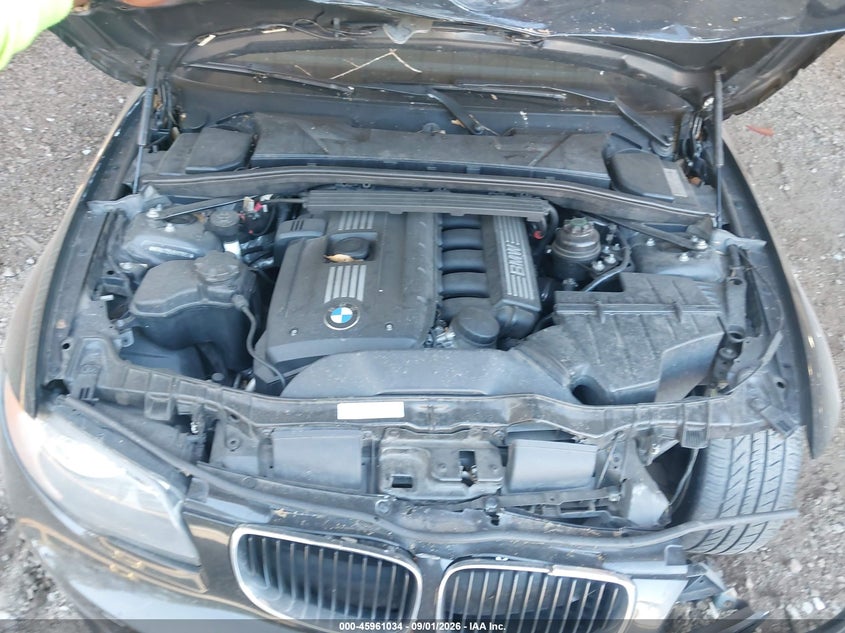BMW 128I 2011 VIN WBAUL7C54BVM78904