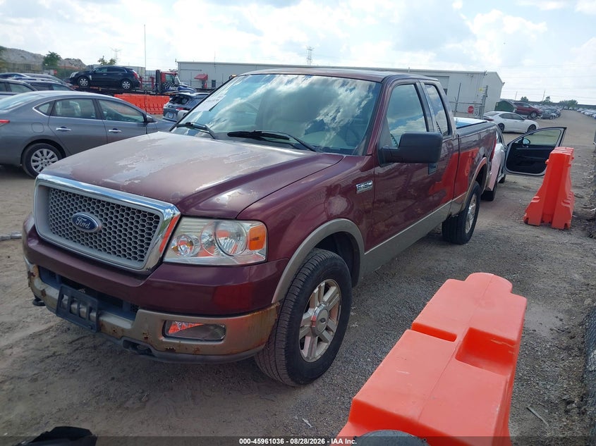 2004 FORD F-150 auction photo 2