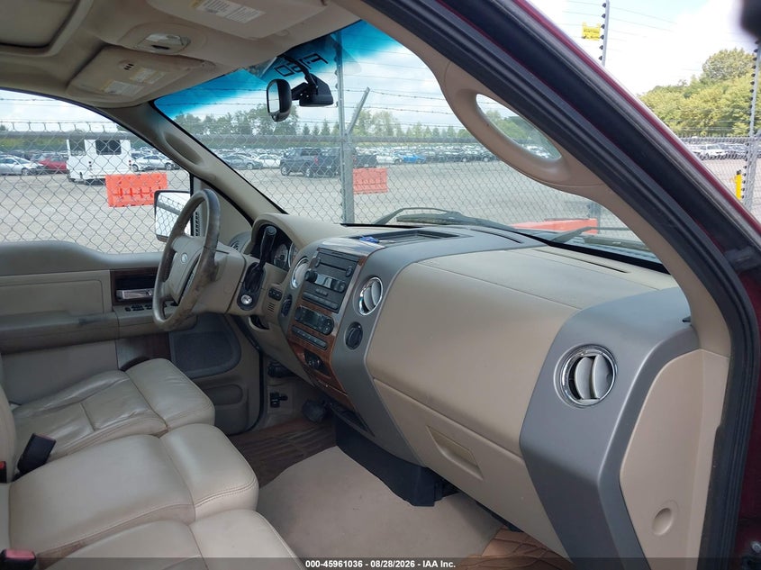 2004 FORD F-150 auction photo 5