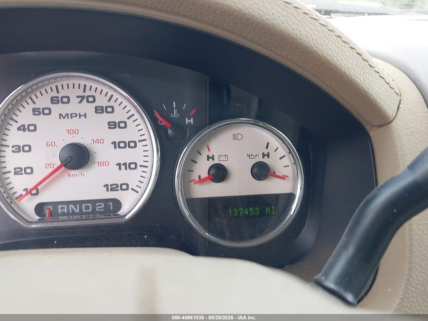 2004 FORD F-150 auction photo 7