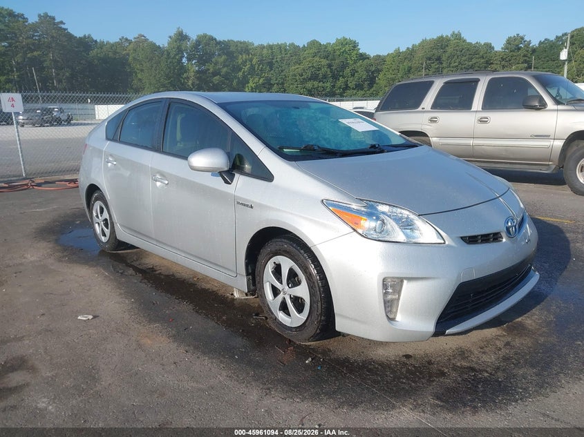 2013 TOYOTA PRIUS auction photo 1