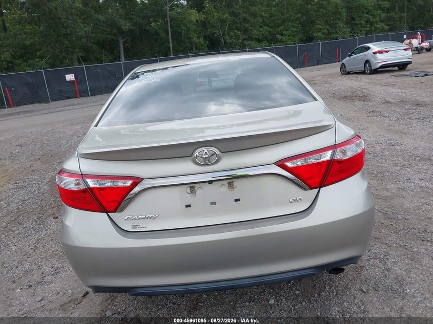 Фото 16 - TOYOTA CAMRY
