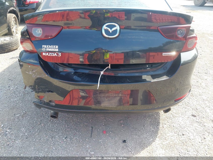 2020 MAZDA MAZDA3 auction photo 6
