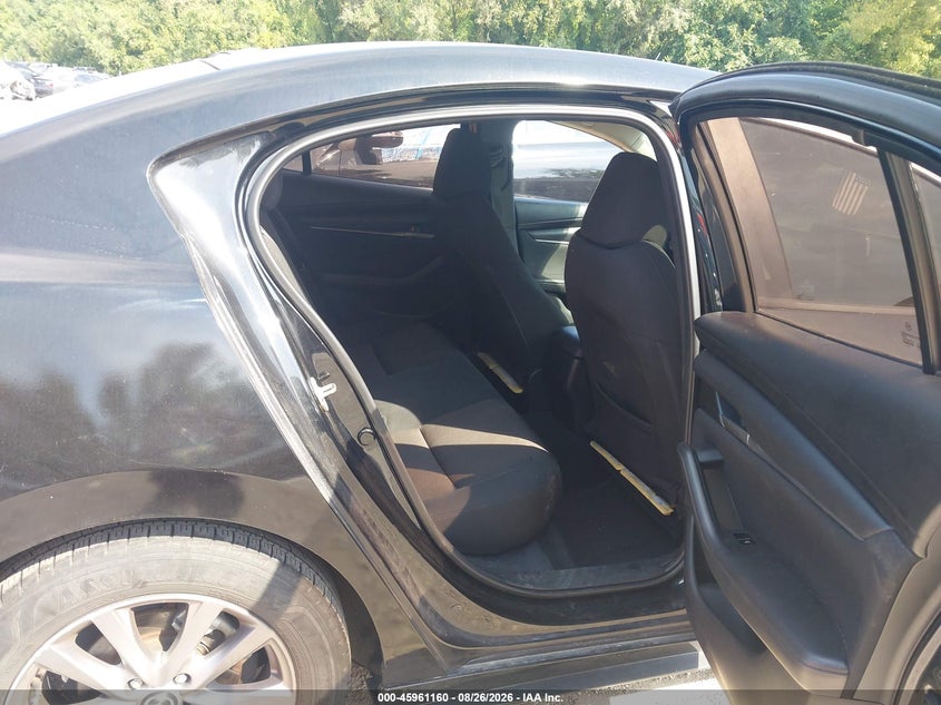 2020 MAZDA MAZDA3 auction photo 8