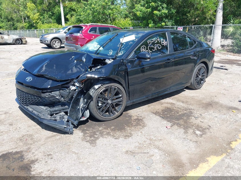 2025 Toyota Camry, Front End, IAAI, VIN 4T1DAACK0SU095054 — photo 2