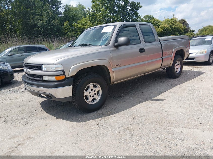 2000 Chevrolet Silverado, Обычный износ, IAAI, VIN 2GCEK19V2Y1200205 — фото 2