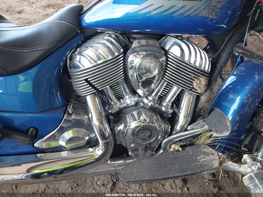 2018 INDIAN MOTORCYCLE CO. CHIEFTAIN auction photo 8