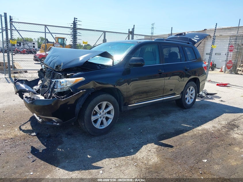 2012 Toyota Highlander, Front End, IAAI, VIN 5TDZK3EH9CS082491 — photo 2