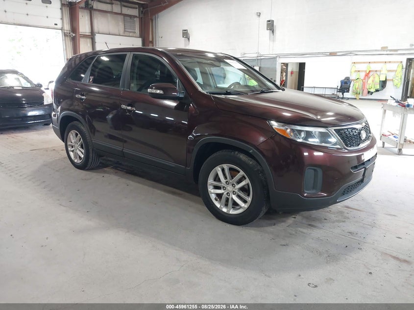 2014 KIA SORENTO auction photo 1