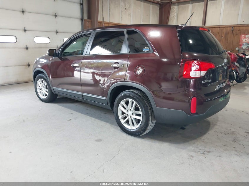 2014 KIA SORENTO auction photo 3