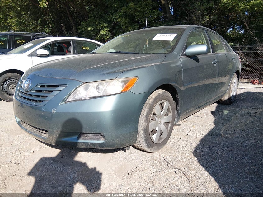2007 Toyota Camry, Звичайний знос, IAAI, VIN 4T1BE46K57U572299 — фото 2