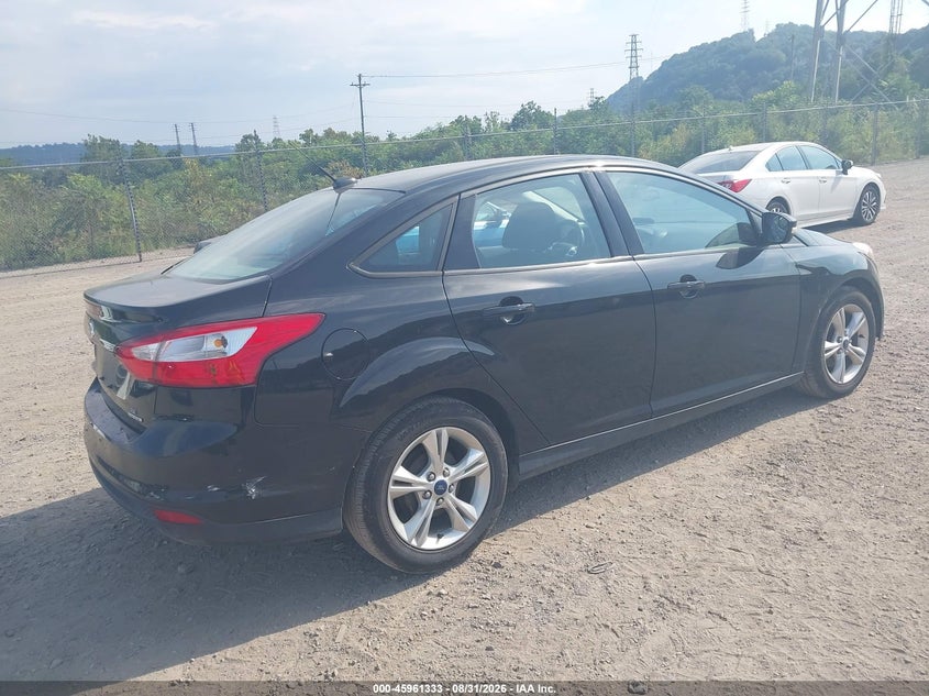 FORD FOCUS 2014 VIN 1FADP3F27EL404755