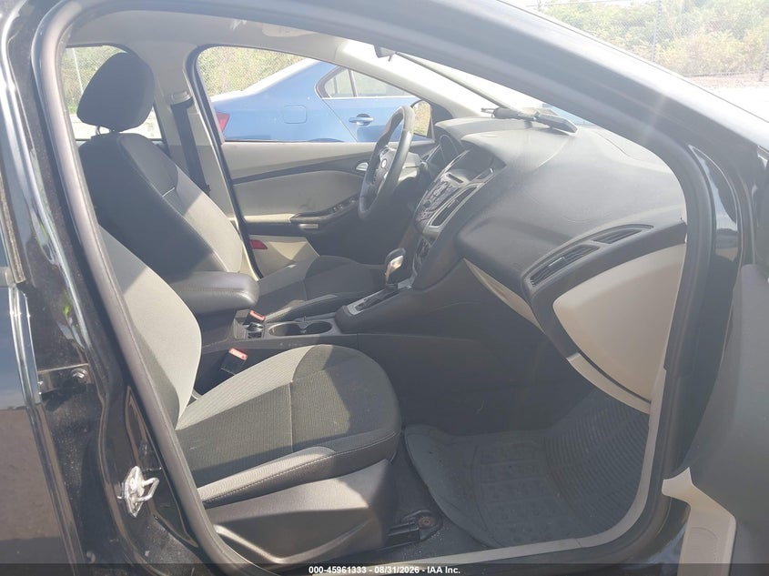 FORD FOCUS 2014 VIN 1FADP3F27EL404755