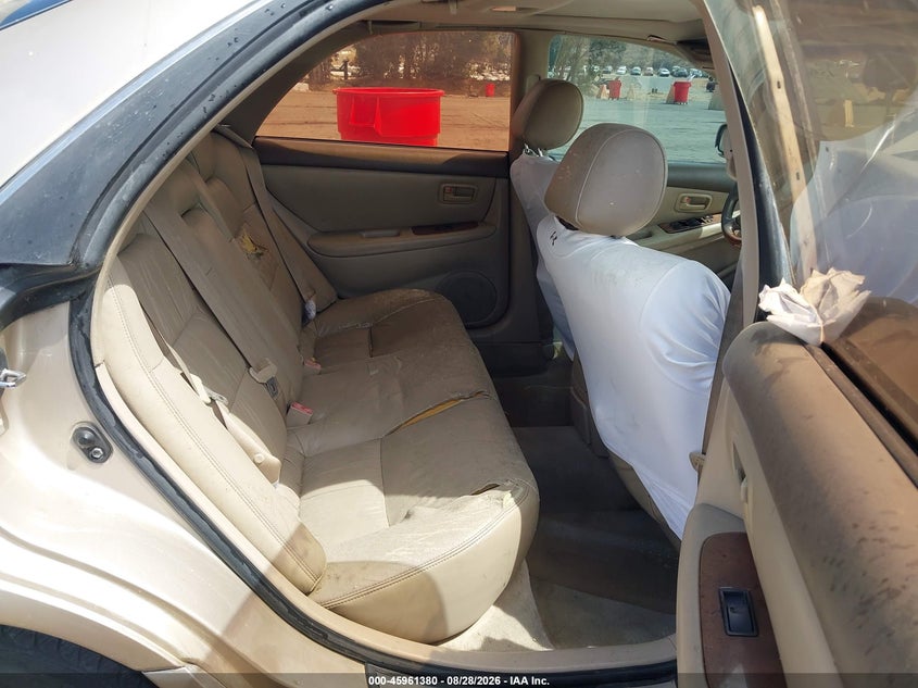 2001 LEXUS ES 300 auction photo 8