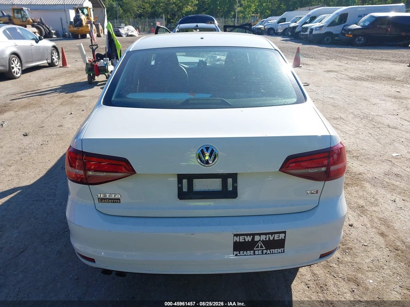 2017 VOLKSWAGEN JETTA 1.4T S · Фото 16