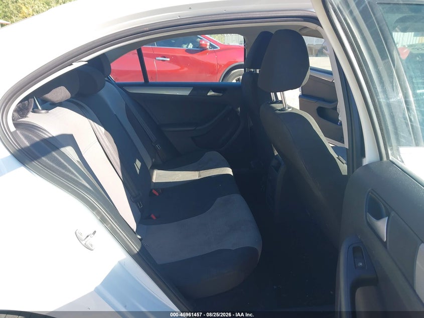 2017 VOLKSWAGEN JETTA 1.4T S · Фото 8