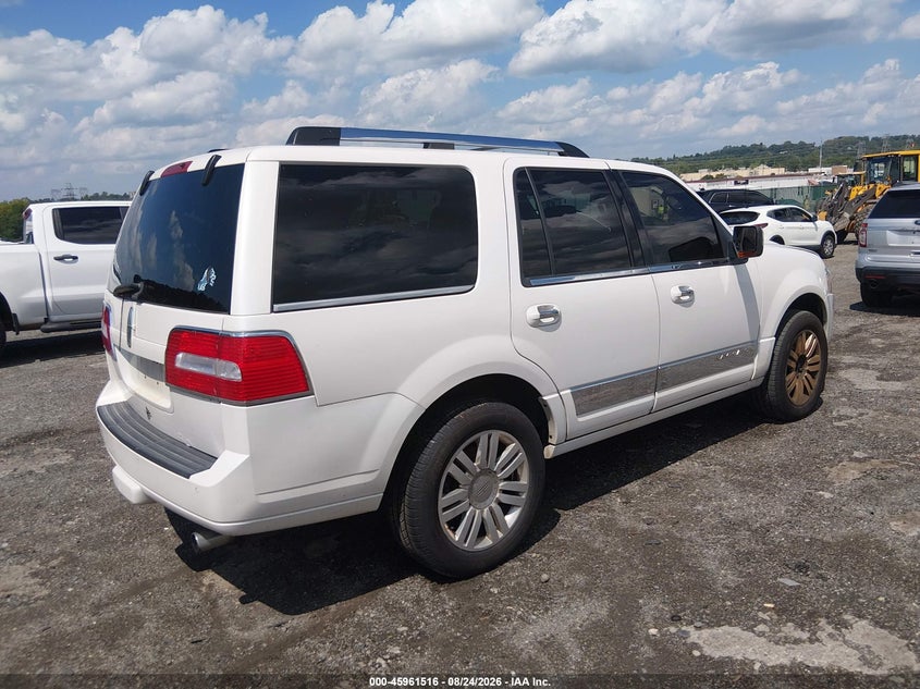 2011 LINCOLN NAVIGATOR auction photo 4