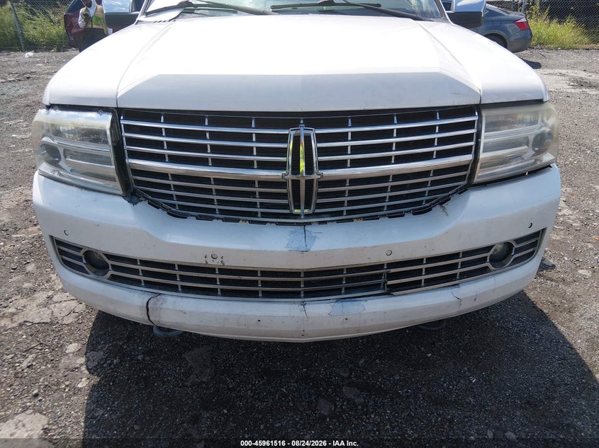 2011 LINCOLN NAVIGATOR auction photo 6