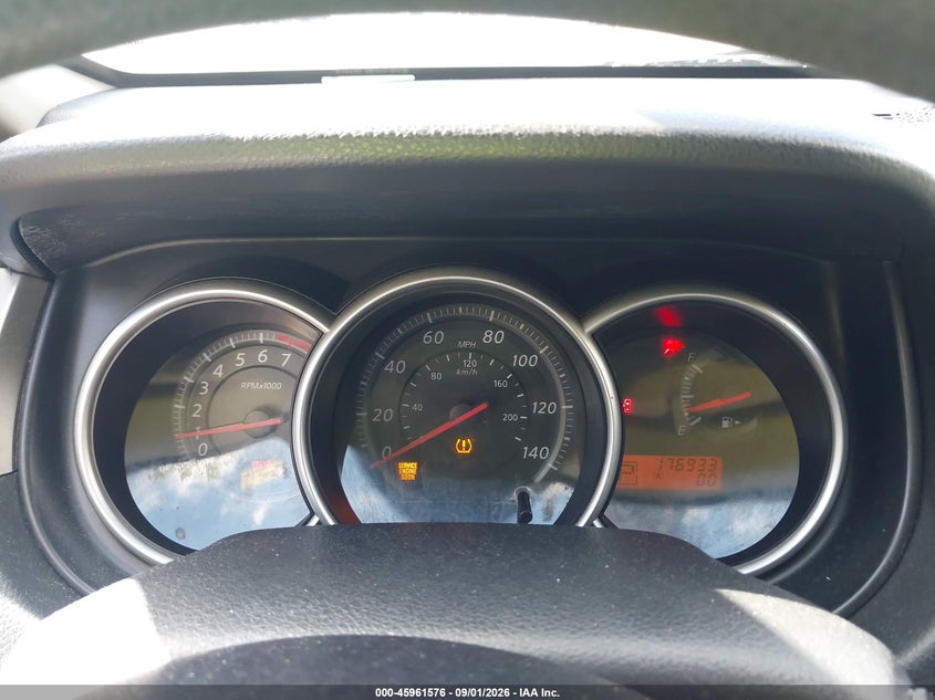 NISSAN VERSA 2011 VIN 3N1BC1CP7BL384317