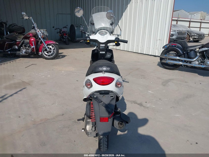2023 GENUINE SCOOTER CO. BUDDY auction photo 6