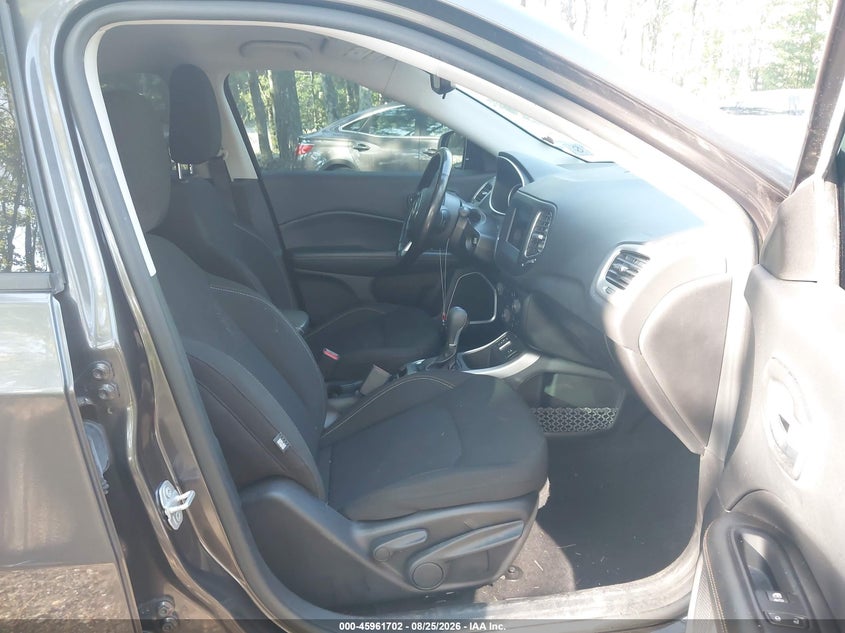 2021 JEEP COMPASS auction photo 5