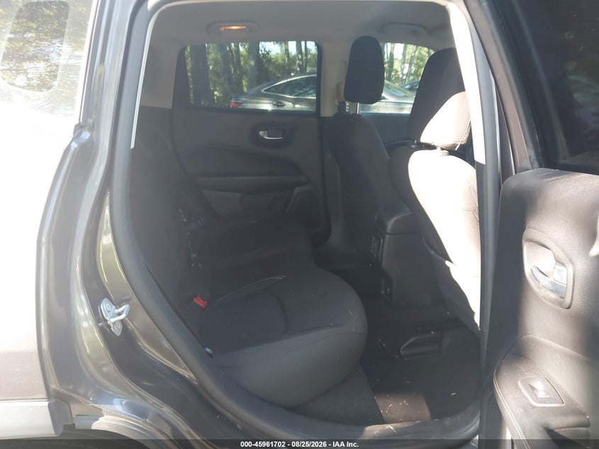 2021 JEEP COMPASS auction photo 8