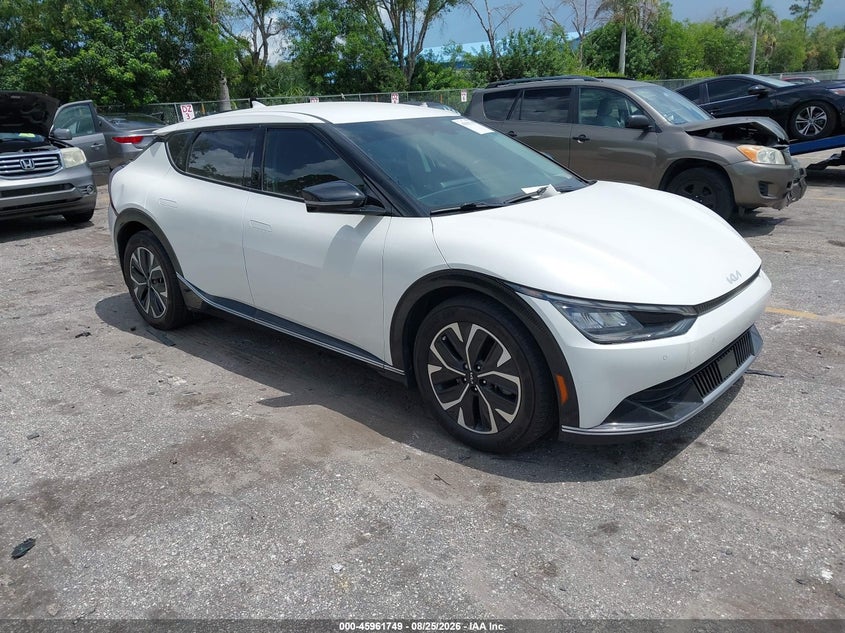 2022 KIA EV6 auction photo 1