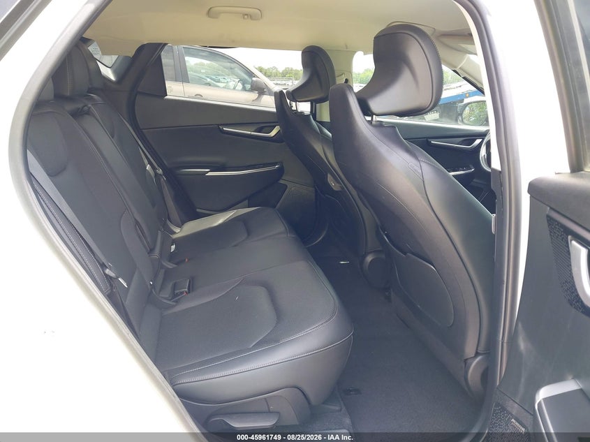 2022 KIA EV6 auction photo 8