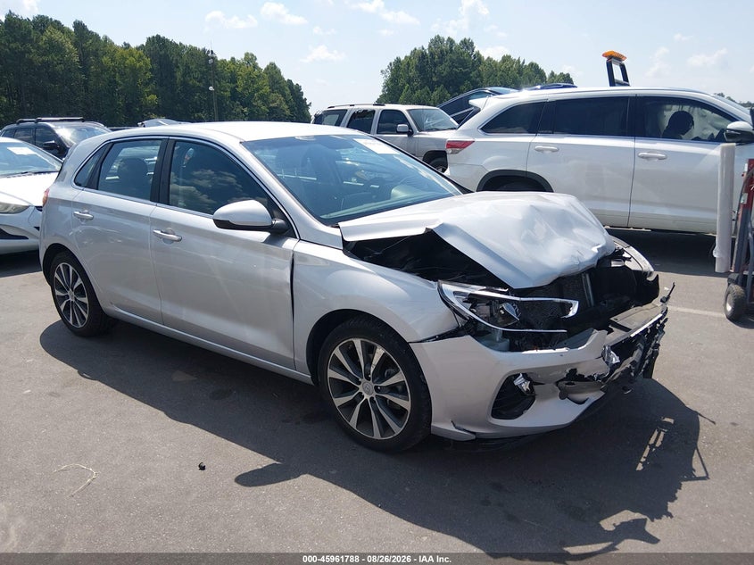 2019 HYUNDAI ELANTRA GT auction photo 1