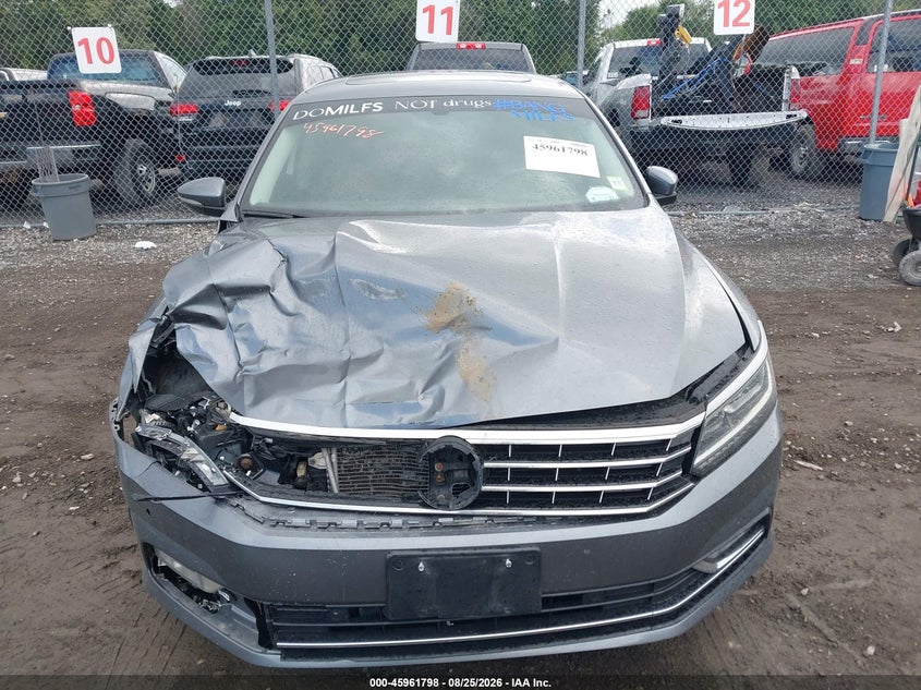 VOLKSWAGEN PASSAT 2018 VIN 1VWBA7A36JC029460