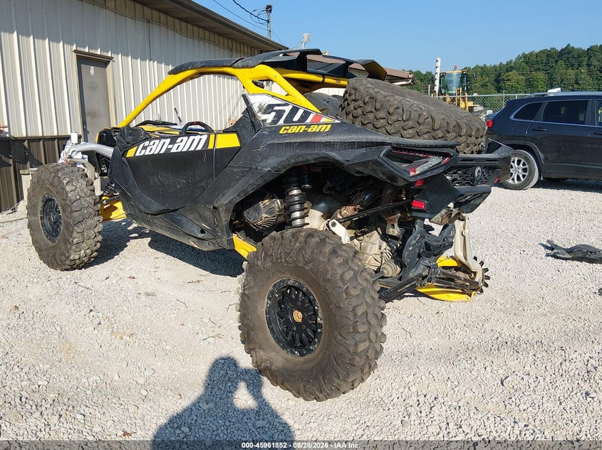CAN-AM MAVERICK R 2024
