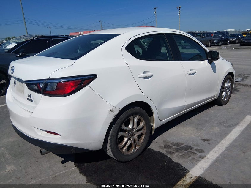 2016 SCION IA auction photo 4