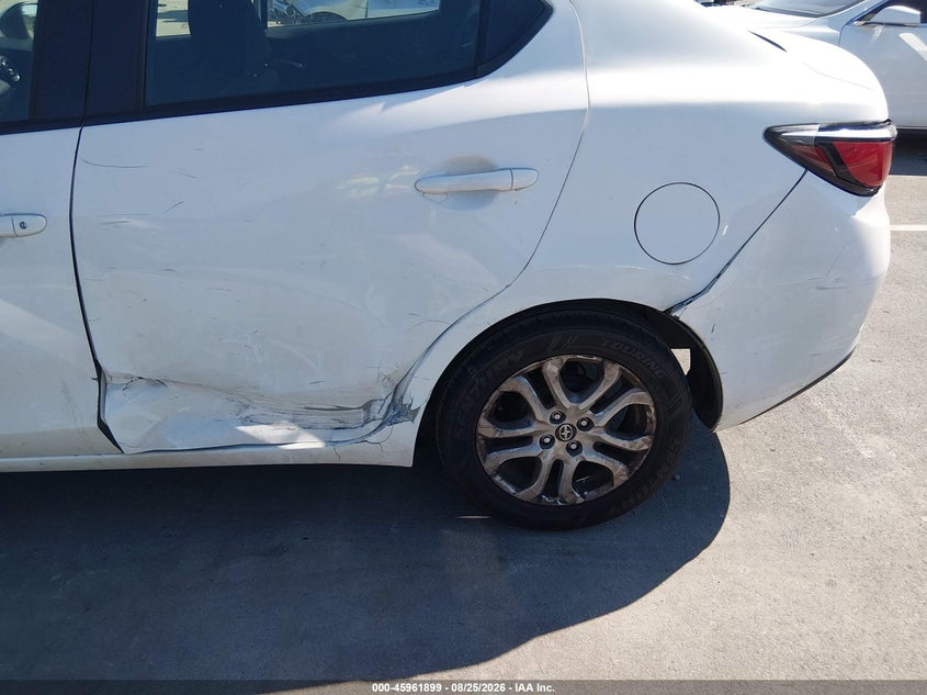 2016 SCION IA auction photo 6