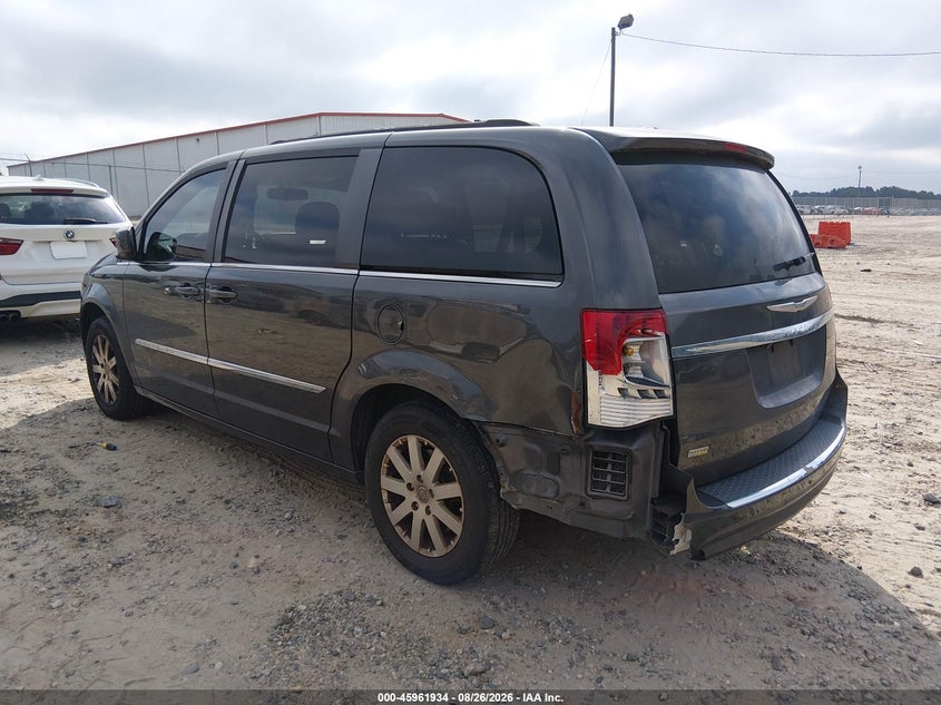 2015 CHRYSLER TOWN & COUNTRY auction photo 6