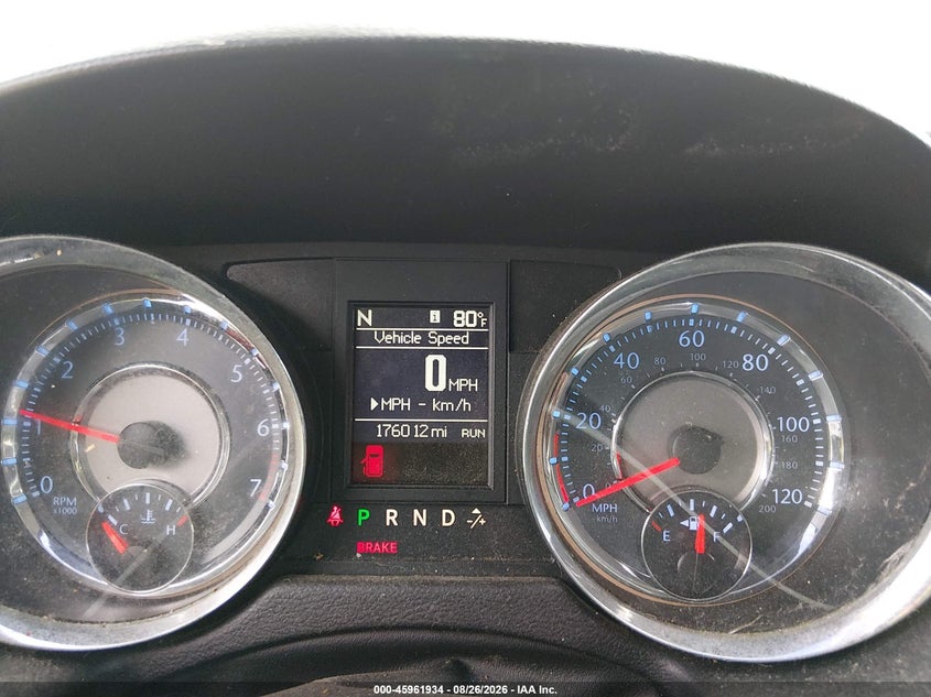 2015 CHRYSLER TOWN & COUNTRY auction photo 7