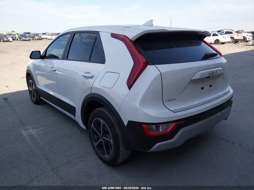 Vin: kndcp3le4t5350174, lot: 46461178, kia niro lx 20263
