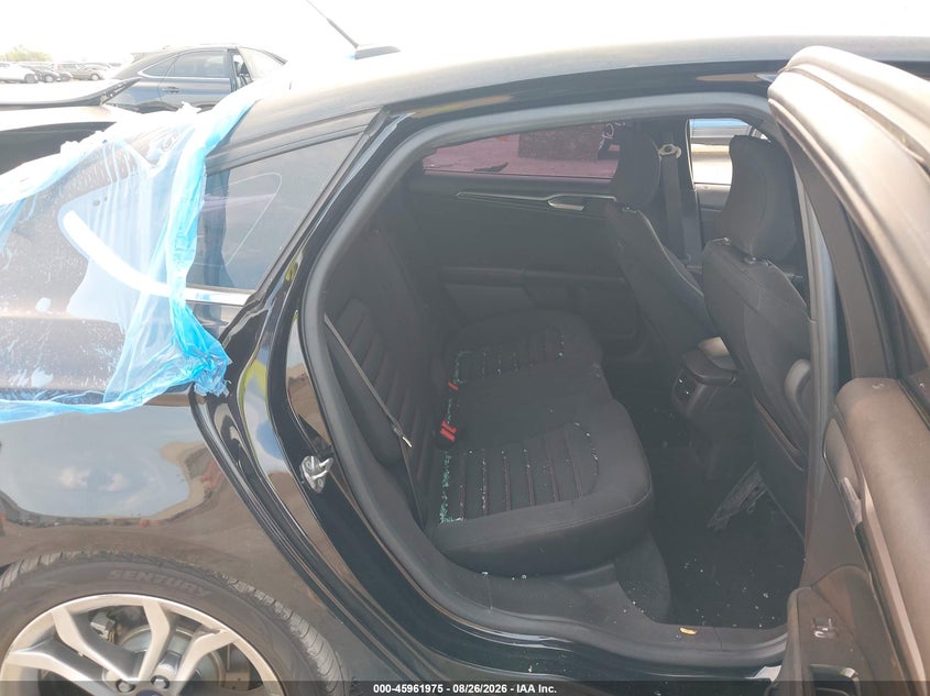 2016 FORD FUSION auction photo 8
