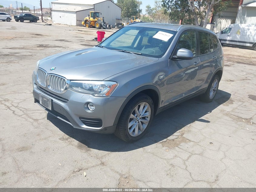 2015 BMW X3, Удар сзади, IAAI, VIN 5UXWX9C5XF0D51137 — фото 2