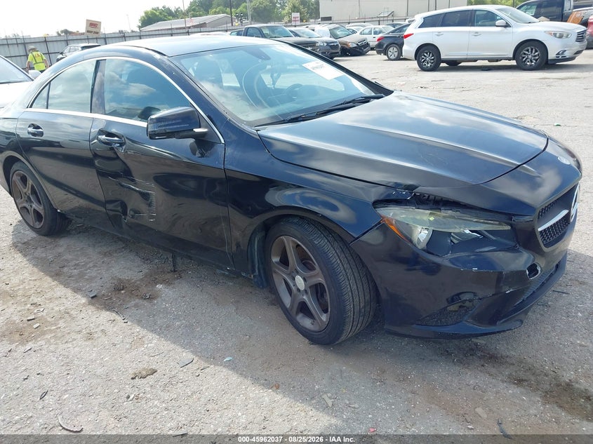 2014 MERCEDES-BENZ CLA 250 — zdjęcie z aukcji