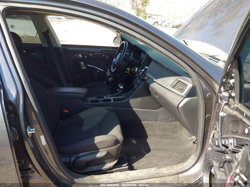 2019 KIA OPTIMA auction photo 5