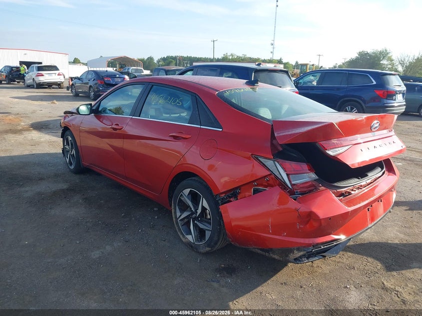 2022 HYUNDAI ELANTRA auction photo 3