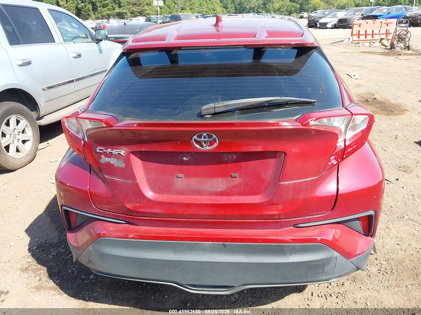 TOYOTA C-HR - zdjęcie 16