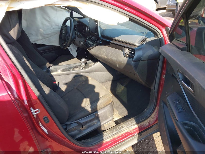 TOYOTA C-HR - zdjęcie 5