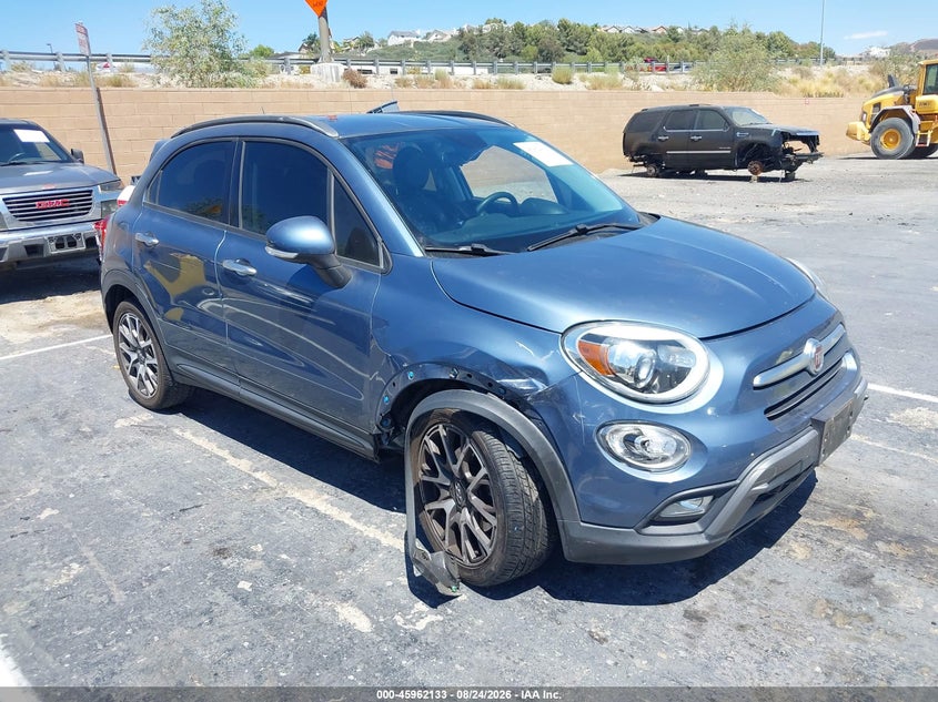 2017 Fiat 500X Trekking Fwd, Right Front, IAAI, VIN ZFBCFXCB1HP604082