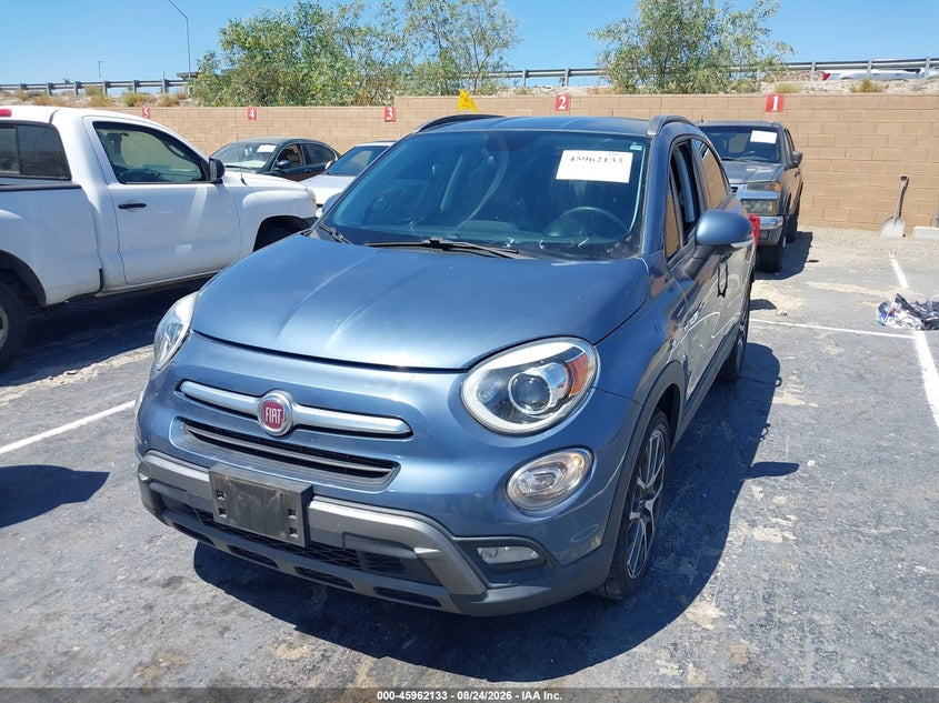 2017 FIAT 500X auction photo 2